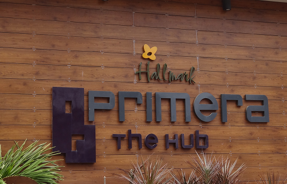 Hallmark Primera